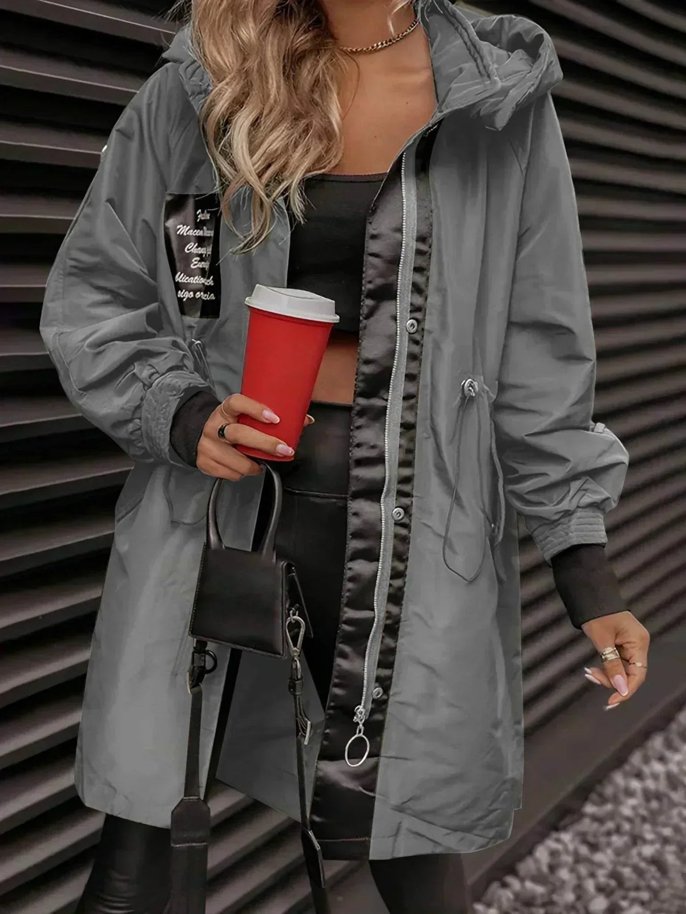 Blori™ | Stylish Long-Sleeved Hooded Jacket