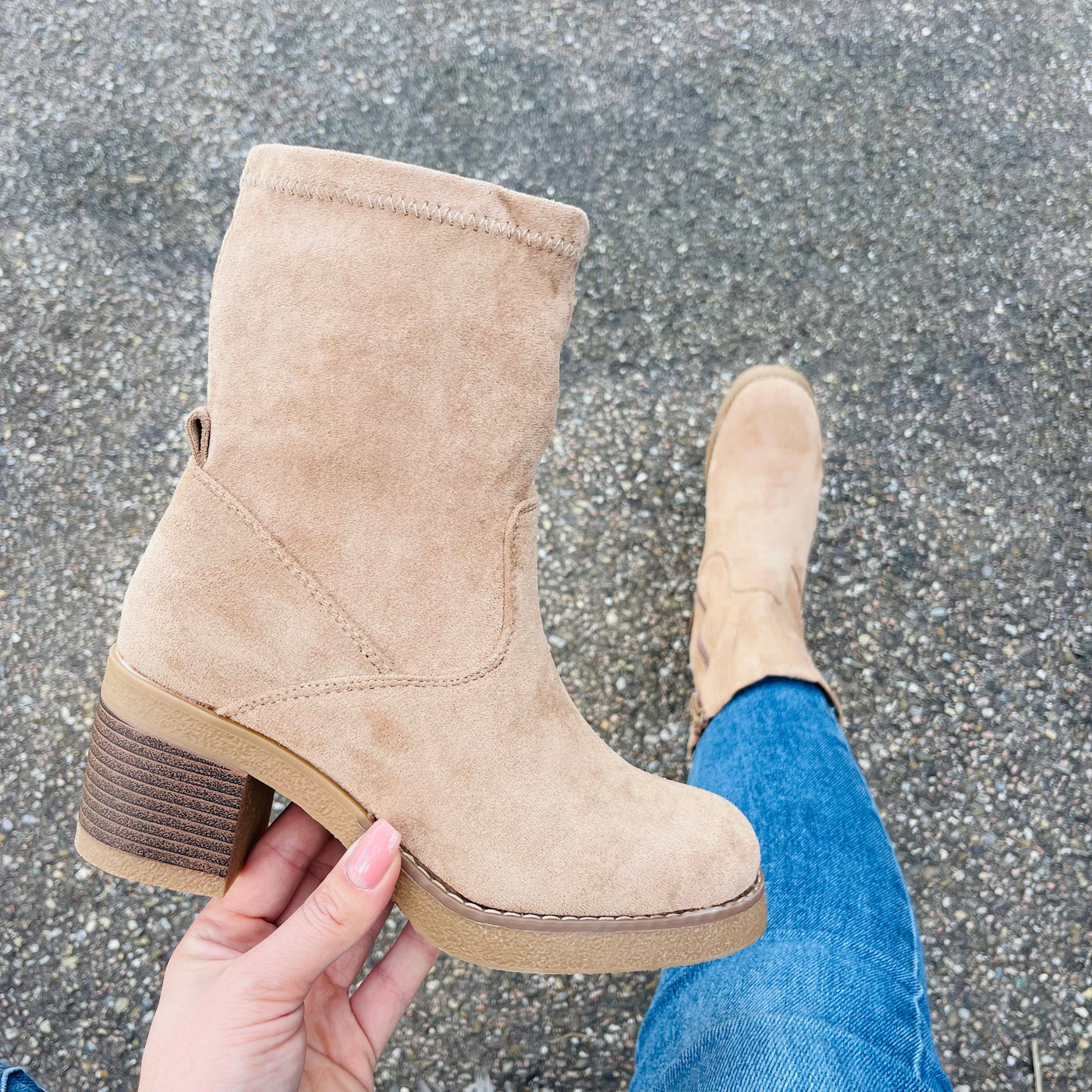 Cherry™ | Stylish Khaki Suede Boots