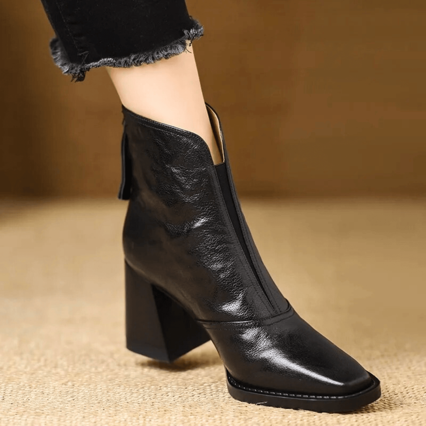 Claudia™ | Luxury Mid-Heel Ankle Boots